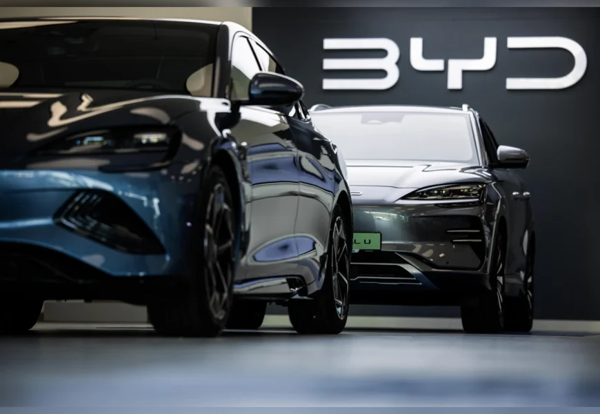 Berkshire Hathaway Divests Entire BYD Stake, Ending 17-Year Investment